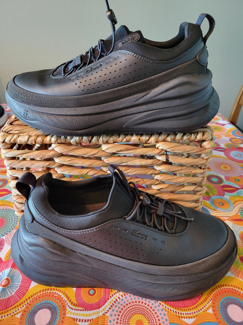 Clove Women's Forte 2 Sneakers Shoes All Black Option Size 8.5